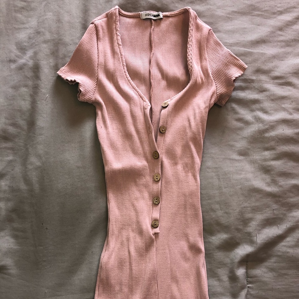 Fashion Nova henly romper